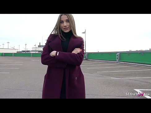 ❤️ CERCETAȘUL GERMAN ESTE UN VIS ATINGÂNDU-L PE STEELE, TELL-UL DIN PARCARE ȘI SEXY PENTRU BANI ❤️ at ro.hentai-ita.ru ❌️