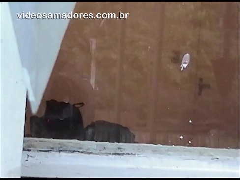 ❤️ Bărbat excitat care își privește prietena cu un alt tip, înregistrând un video de sex fără a deranja cuplul ❤️  at ro.hentai-ita.ru ❌️