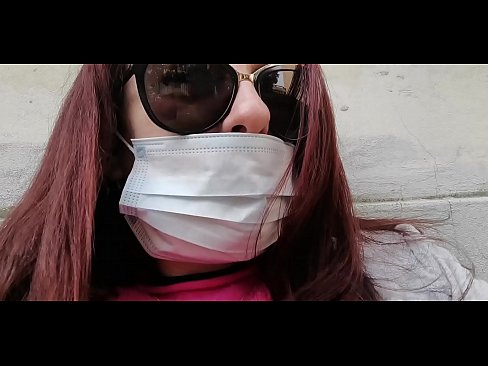 ❤️ Nicoletta se răzbună pe vecinul ei și face pipi în garajul lui (Special Covid19 Carantină italiană) ❤️  at ro.hentai-ita.ru ❌️