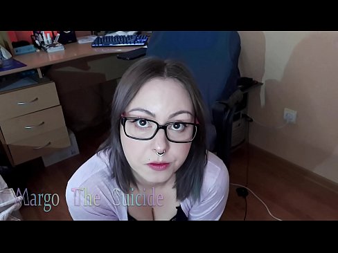 ❤️ Fata sexy cu ochelari suge adânc Dildo în fața camerei de filmat ❤️ at ro.hentai-ita.ru ❌️