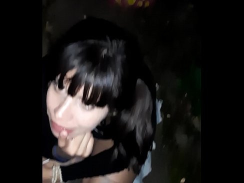 ❤️ Pe stradă penisul umflat în schimbul unor bomboane ❤️ at ro.hentai-ita.ru ❌️