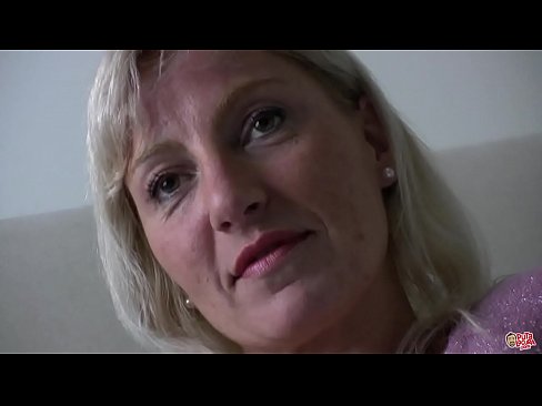 ❤️ Mama pe care am futut-o cu toții ... Doamnă, purtați-vă frumos! ❤️  at ro.hentai-ita.ru ❌️