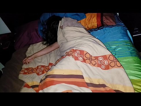 ❤️ Fiul vitreg care își ceartă tânăra mamă vitregă în timp ce ea doarme. ❤️ at ro.hentai-ita.ru ❌️